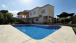 Casa a Varadero. Chalet en la nucia