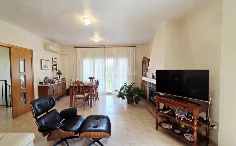 Foto 6ddb9614-02c4-474a-9f5b-e3a3ff221326. Casa amb piscina a Varadero Nucia (la)