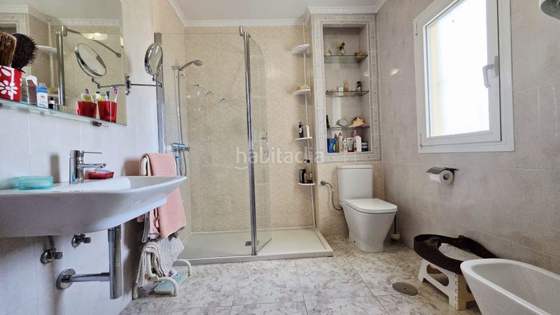 Foto d1ea432e-ea9c-4ea9-b3fd-5eb53ade5796. Casa amb piscina a Varadero Nucia (la)