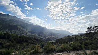 Wohngrundstück in Guadalest. Terreno rustico en guadales