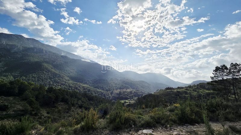 Foto 4a25c562-05ce-4c8a-9b28-fd37758d57fd. Terreny residencial a Guadalest