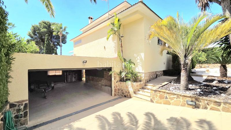 Foto 721a7242-f179-4d5b-bb55-056eb402af19. Casa amb piscina a Varadero Nucia (la)