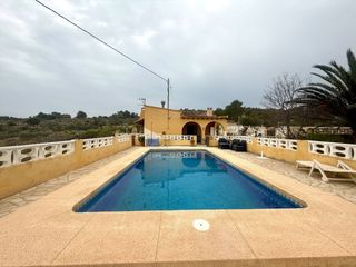 House in El Secanet-Hacienda del Sol. Casa de campo con piscina