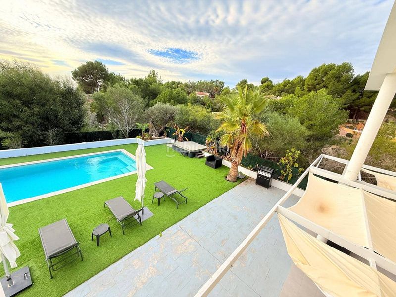 Foto 81a17f69-2dcd-4f94-aed5-af098a7d39c0. Xalet amb piscina a Altea la vella Altea