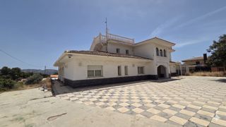 Casa a Varadero. Villa con gran parcela urbana y extraordinario potencial de inve