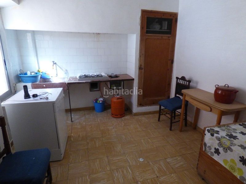 Foto 4c75187c-28a4-4de1-b8a6-8a2306e2df86. Casa  de pueblo para reformar con gran potencial!!!! en Relleu