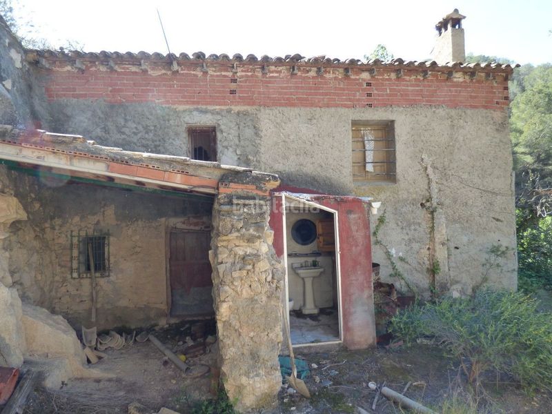 Foto 53662c79-1609-43e8-985d-ff6dbde863a4. Masia a Relleu