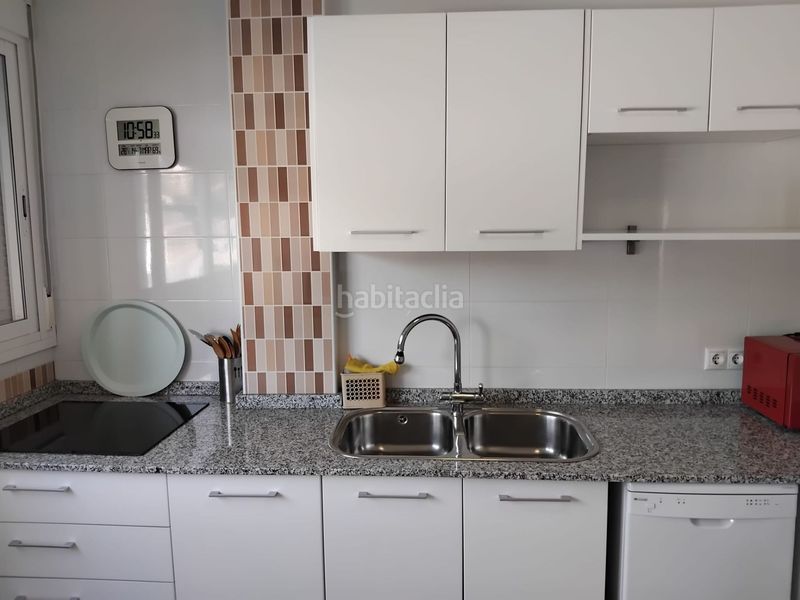 Foto c2043340-57e6-45ea-89f4-0cfa5be941af. Apartament a Playa Poniente Benidorm