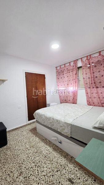 Foto bac6ac5f-8167-421b-9330-6c1f8b1239c4. Lloguer pis amb piscina a Playa Poniente Benidorm