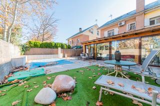 Casa pareada en Villanueva de la Cañada. Agencia inmobiliaria en villanueva de la cañada hogares villanue