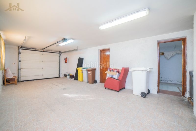 Foto 177bcac7-ec61-4b7b-aedc-87ba12f31c59. Casa agencia inmobiliaria , hogares vende en exclusiva fantástico chalet independient en Villanueva de la Cañada