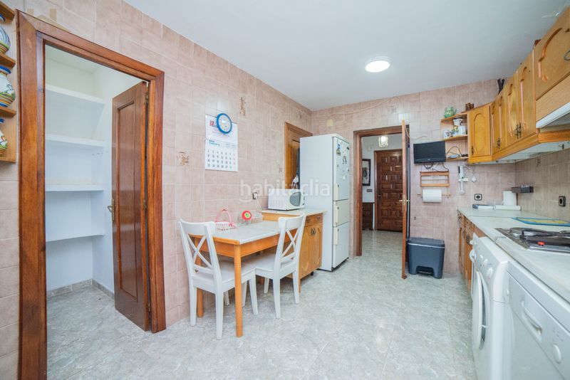 Foto a57ab929-b048-4ad8-9b28-d9db864c3f2b. Casa agencia inmobiliaria , hogares vende en exclusiva fantástico chalet independient en Villanueva de la Cañada