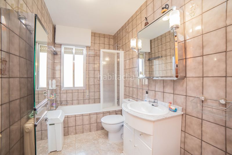 Foto a8ee9d0b-2435-4321-a3bb-76c58ad610c4. Casa agencia inmobiliaria , hogares vende en exclusiva fantástico chalet independient en Villanueva de la Cañada