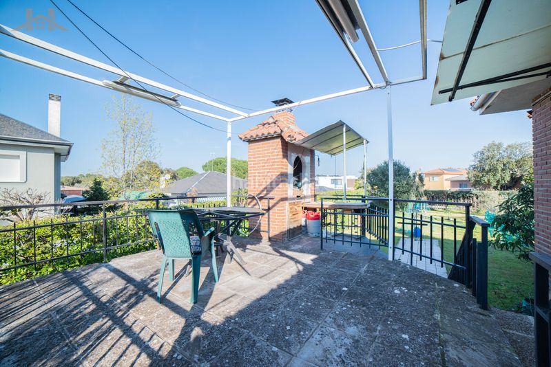 Foto b11ebac1-96b2-43ea-acbf-e220c0f9c6ce. Casa agencia inmobiliaria , hogares vende en exclusiva fantástico chalet independient en Villanueva de la Cañada