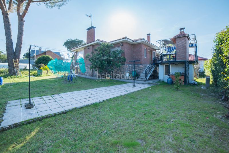 Foto d51d621e-bf26-4ad9-87f2-631fc19e2533. Casa agencia inmobiliaria , hogares vende en exclusiva fantástico chalet independient en Villanueva de la Cañada