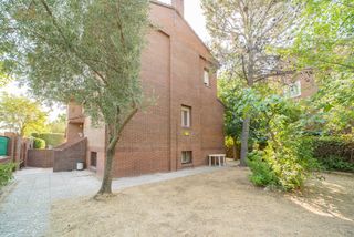 Doppelhaus in Villanueva de la Cañada
