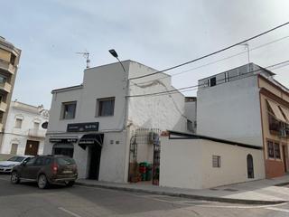 Édifice à Don Benito. Edificio el titi