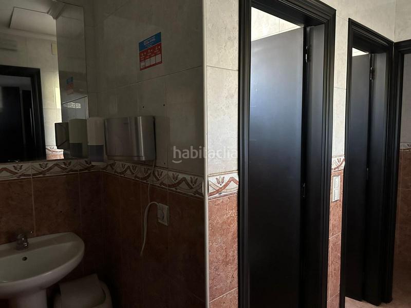 Foto 33939a87-41a1-40a7-850d-79490b8bbcfd. Lloguer local comercial a Don Benito