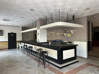 Lloguer Local Comercial a Don Benito. Bar-restaurante sin traspaso
