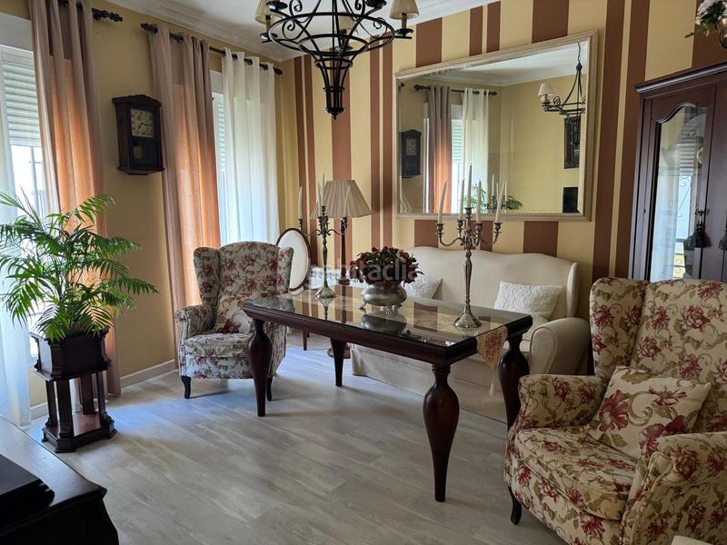 Foto f23e4dfc-bd91-4637-9203-913ba3ffed24. Casa adossada amb calefacció a Don Benito