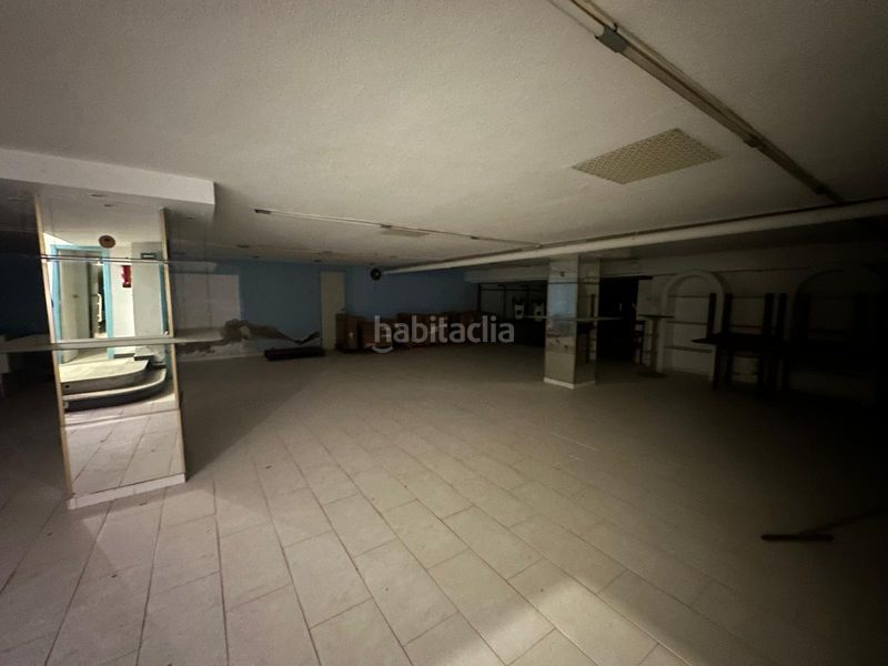 Foto f0c08956-3c75-4530-bdf2-f9429edc8801. Lloguer local comercial a Don Benito