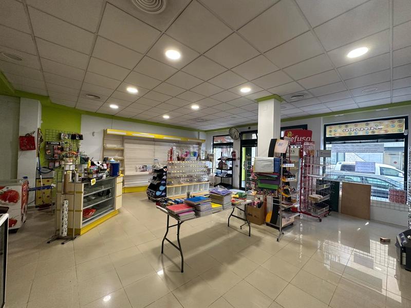 Foto 1112c956-330a-4eaa-a5db-c601a9994f6f. Location local commercial avec chauffage dans Don Benito