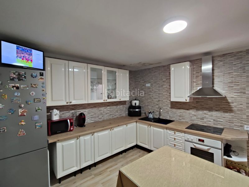 Foto c3c9ff15-81b1-40a8-baca-e8fc4fb6fbec. Casa a Don Benito