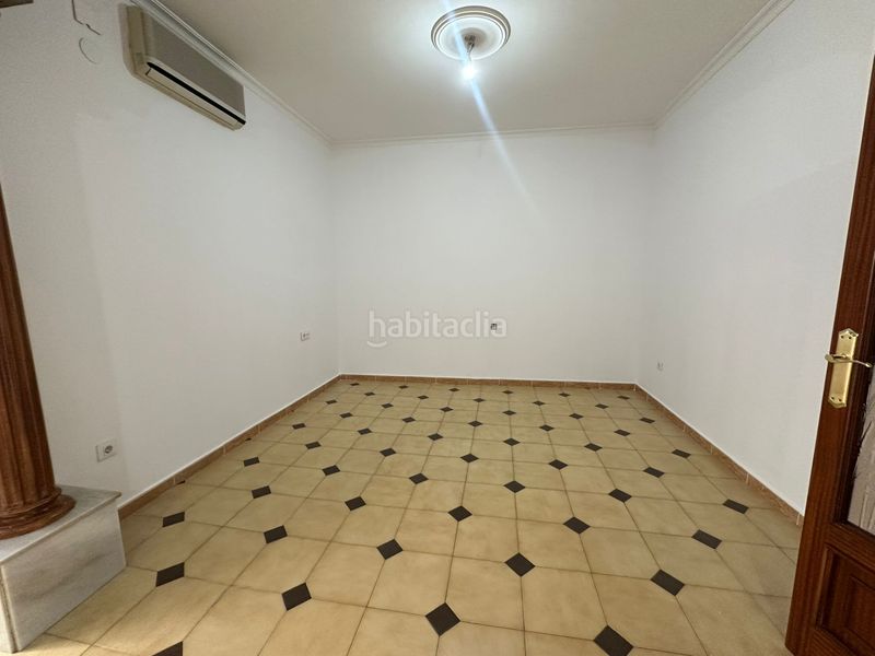Foto e7d26901-c8ee-4c11-bdf1-2062eb909e38. Pis a Don Benito