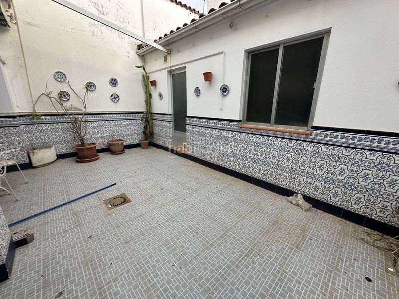 Foto 4cd86cad-0f8d-40ba-891f-b46f1aea6a15. Casa amb xemeneia calefacció a Don Benito