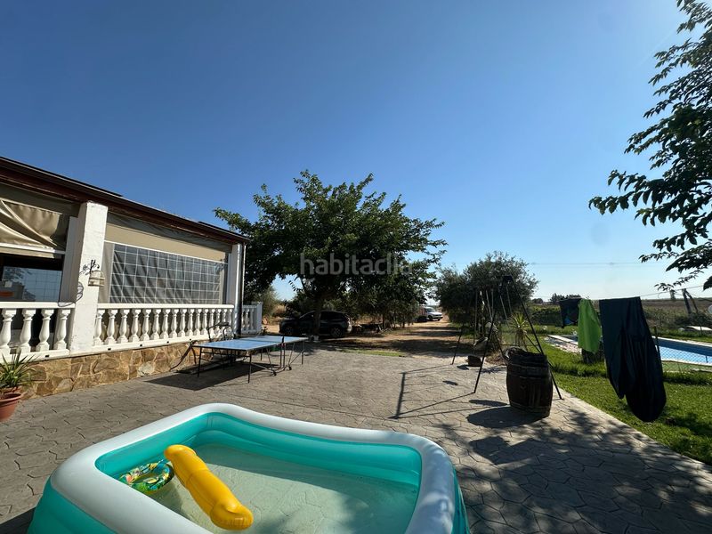 Foto bd009e56-666f-41a6-b9ba-61b7d442d184. Chalet venta de chalet carretera en Mengabril
