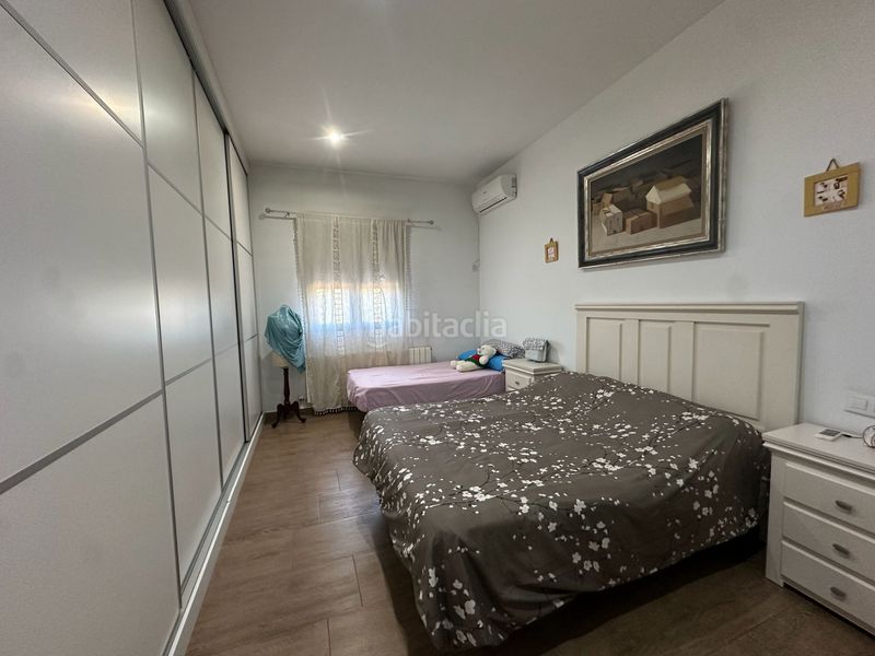 Foto d00d2997-29cf-4e2a-bdea-20826947111a. Chalet venta de chalet carretera en Mengabril