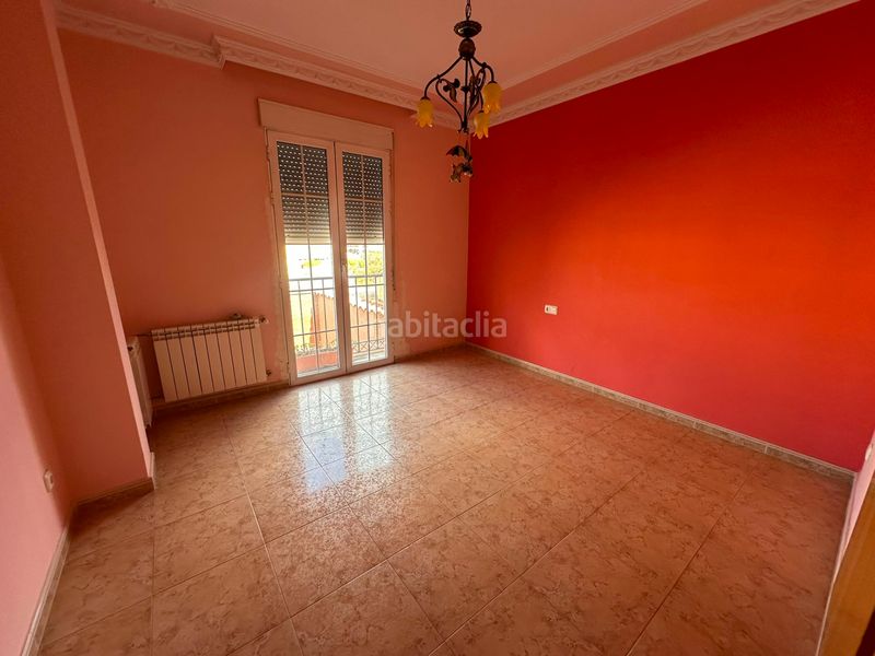 Foto 107e2b8f-7ac6-4a1e-873d-b7f5d057319d. Casa adossada amb calefacció aparcament a Don Benito