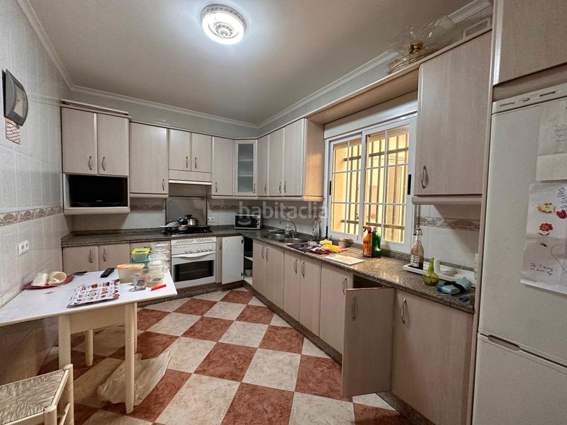 Foto db3e9196-bb16-4ac4-a0a2-570f1d27c57f. Casa in Don Benito