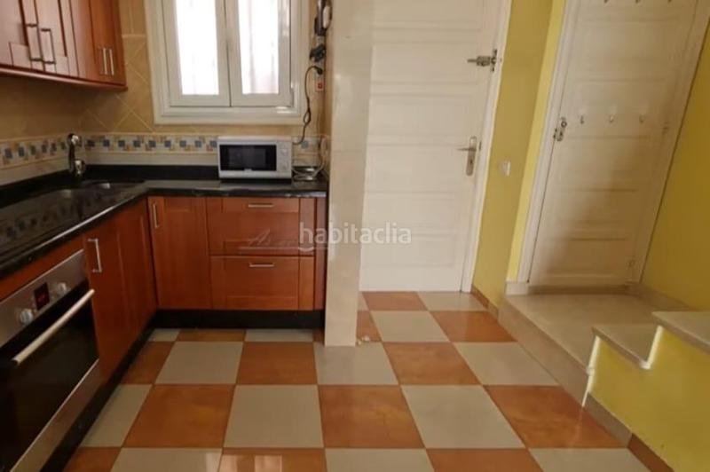 Foto fc35973b-e8ef-4bd8-8aeb-af72acd23344. Zweistöckige wohnung in calle managua 1 in Playa de las Américas Arona