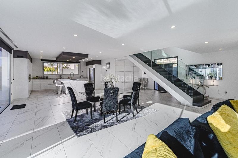 Foto a5ab6892-c78b-42eb-b733-8c8c54df7e4a. Chalet in calle la vega 1 in Callao Salvaje - Playa Paraíso Adeje