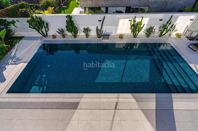 Foto ee00ce81-50cf-4f7c-bbfd-d05727cbfd17. Chalet in calle la vega 1 in Callao Salvaje - Playa Paraíso Adeje