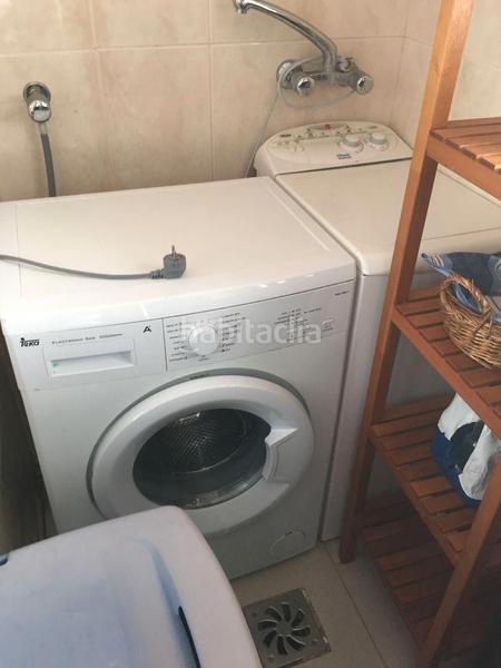 Foto b9f6df11-46ee-4f89-b74f-e8a9fecef17e. Location appartement avec parking piscine dans Palm - Mar Arona