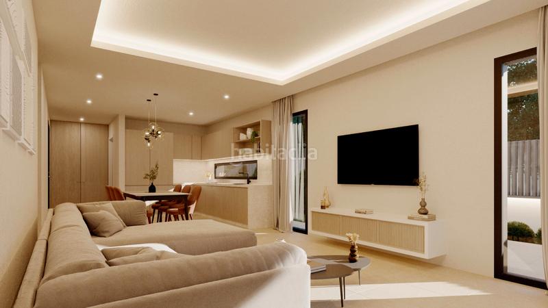 Foto fe3c791b-5087-428e-8f0f-2c615c3c75a2. Wohngrundstück in lugar arroyo coche 189 in Almogía