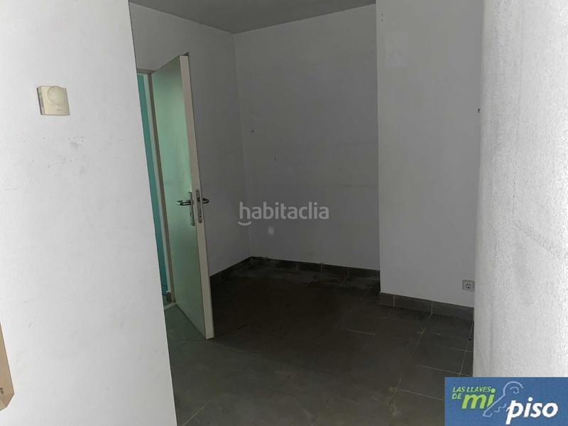Foto 686b8ffd-fc59-421d-b194-6f665050b8a3. Rent business premise in n/a in Parquesol Valladolid
