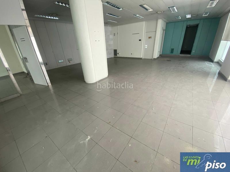 Foto fae4d4ea-2610-481a-bbb9-37f8adaff59f. Lloguer local comercial a n/a a Parquesol Valladolid