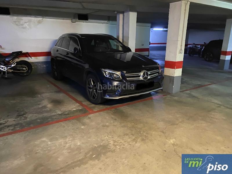 Foto 5c05d08f-8d56-400f-9ff2-ca314e4a5e2a. Posto auto in calle de panaderos 6 in Caño Argales Valladolid