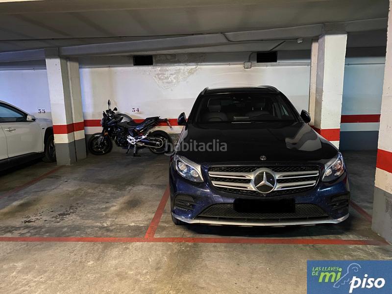 Foto 6b49cb7b-c00e-4f74-9e2d-48004e37bc60. Posto auto in calle de panaderos 6 in Caño Argales Valladolid