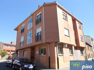 Pis a Plaza corrillo 3. Oportunidad vivienda seminueva en santovenia de pisuerga de dos