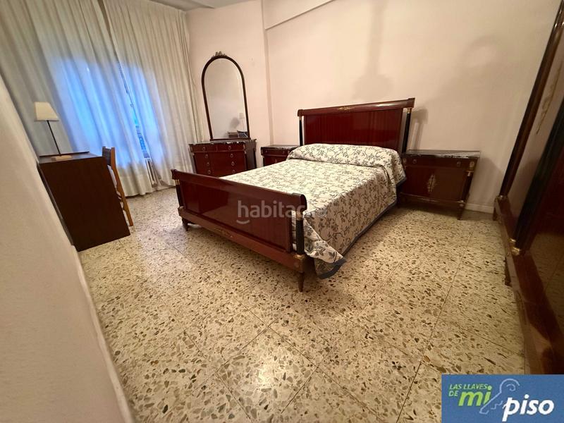 Foto 489aa0c2-356f-48ae-8741-b5bd93da9d56. Appartamento in calle de fray luis de león 21 in Centro Valladolid
