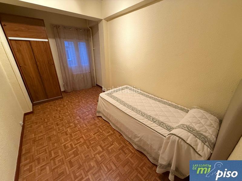 Foto 580a815f-f2ab-4b93-a77b-d038d911badd. Appartamento in calle de fray luis de león 21 in Centro Valladolid