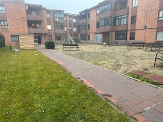 Pis a Calle juan antonio carmona 14. Oportunidad vivienda en nava del rey de tres dormitorios.