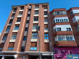 Appartement à Calle de san isidro 43. Oportunidad vivienda seminueva junto a la plaza circular de tres