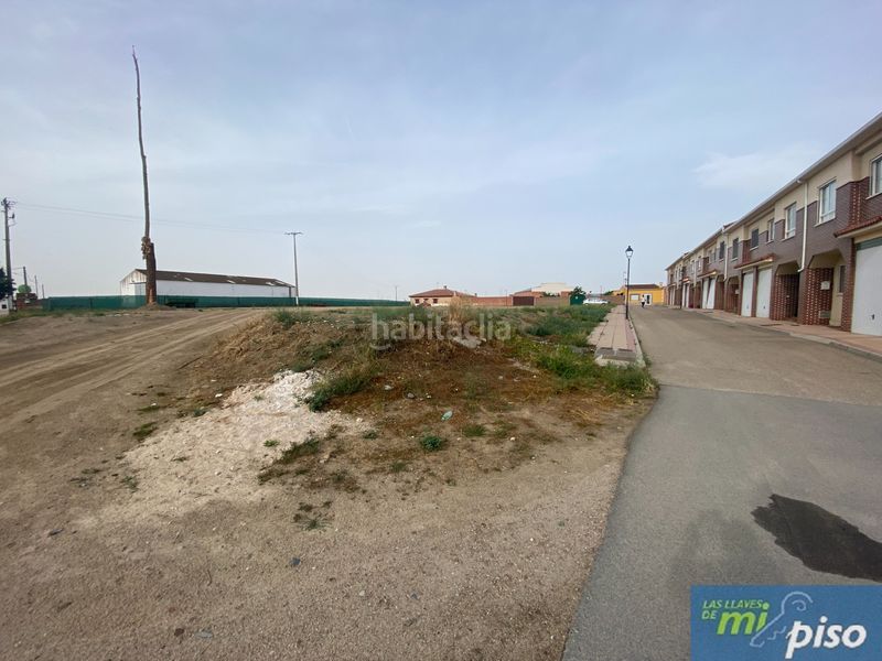 Foto 16417d5b-02bf-4208-8e9d-583b6119fc4e. Residential plot in calle río ebro 1 in Valdestillas