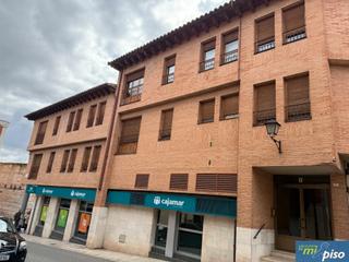 Pis a Calle parra 1. Oportunidad vivienda en calle santa maría de cuatro dormitorios