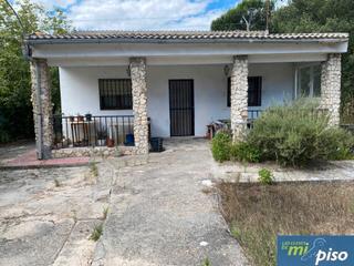 Xalet a Fracc.cañada real 50. Oportunidad chalet independiente en traspinedo de tres dormitori